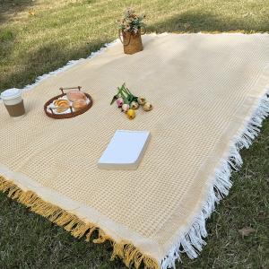 Outdoor moisture-proof camping picnic blanket